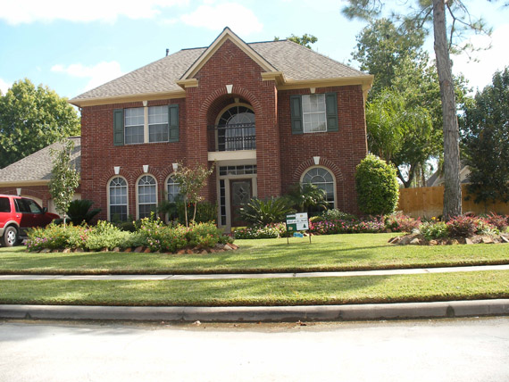 WTHOA Yard of the Month - August 2011